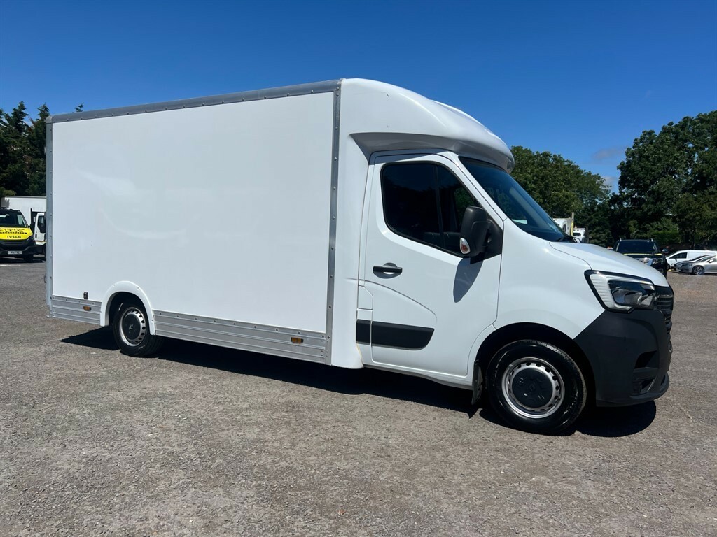 Renault Master Ll35 Energy Blue Dci 145 Start Low Rf Platform Cab White