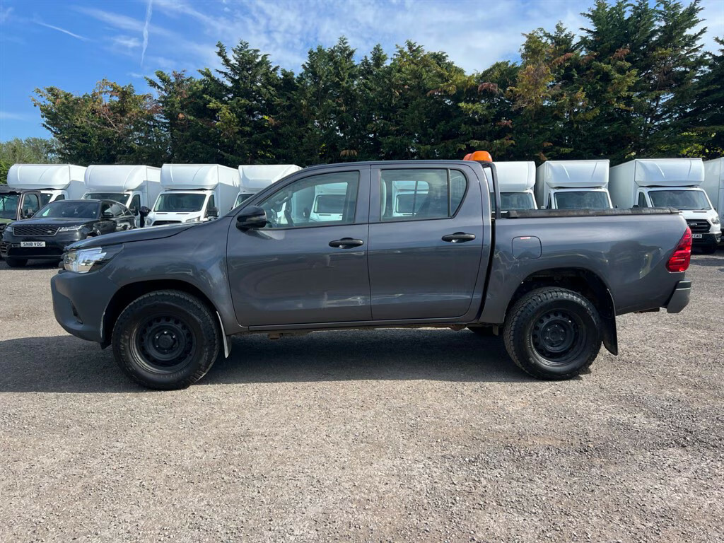 Toyota HILUX Active D Cab Pick Up 2.4 D-4d Pick Up Manua Grey #5