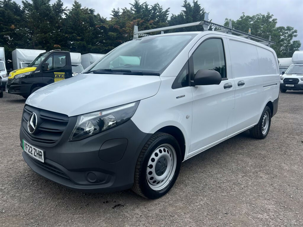 Mercedes-Benz eVito Evito Progressive L2 Grey #5