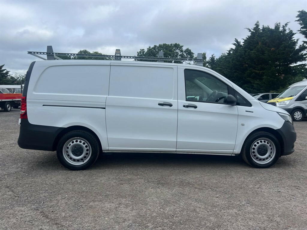Mercedes-Benz eVito Evito Progressive L2 Grey #21