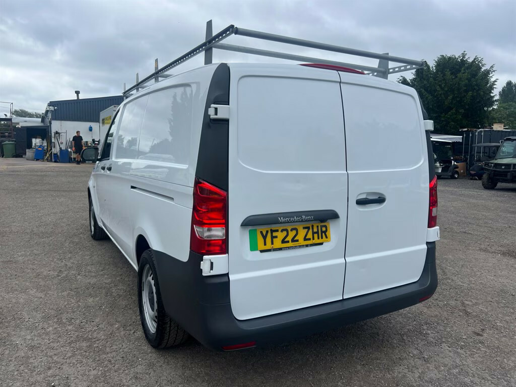 Mercedes-Benz eVito Evito Progressive L2 Grey #23