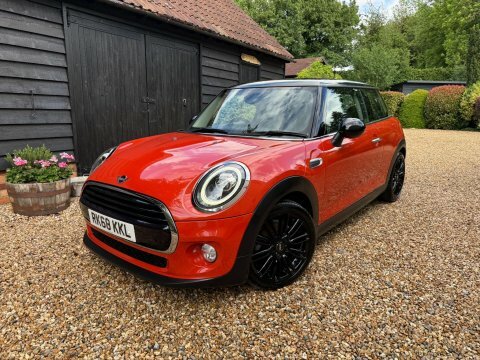 Mini Hatch 1.5 Cooper Euro RK68KKL Orange #3