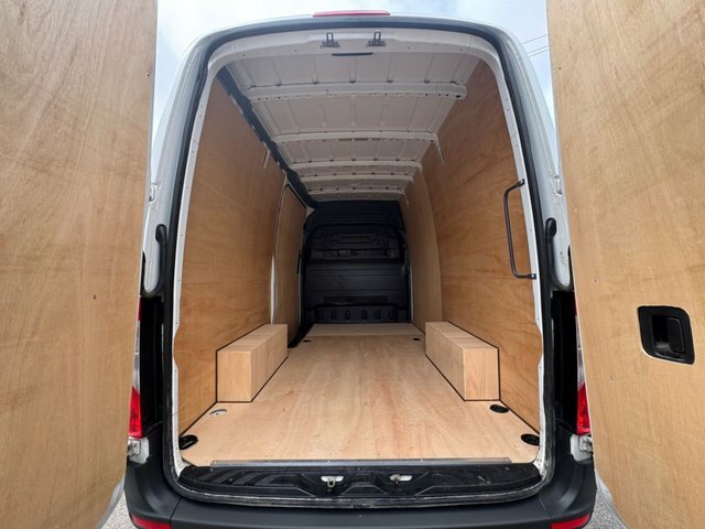 Mercedes-Benz Sprinter 315Cdi Progressive L3 Rwd 2.0L Single Curtainside White #8
