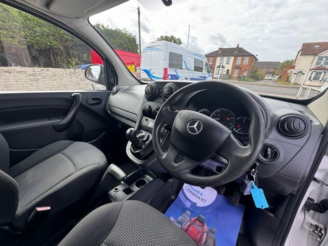 Mercedes-Benz CITAN 109Cdi Van White #9