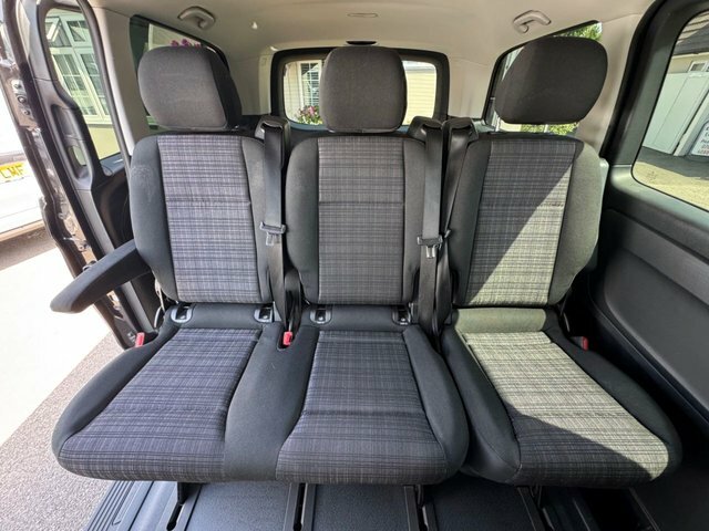 Mercedes-Benz Vito Mpv White #13