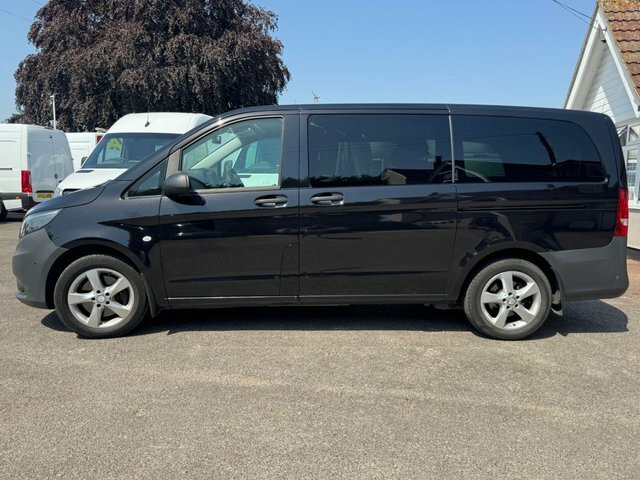 Mercedes-Benz Vito 119 Cdi Bluetec Crew Black #5