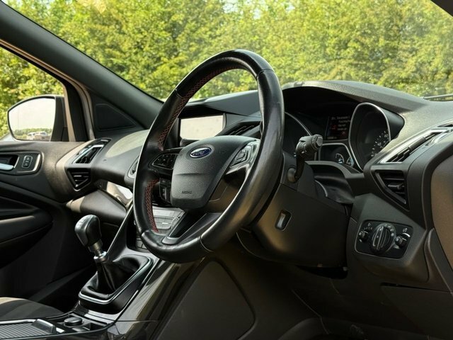 Ford Kuga 2.0 Tdci Ecoblue St-line Suv Eur NA67RRX Black #5