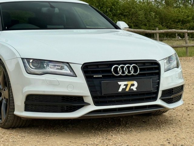Audi A7 Black Edition White #14