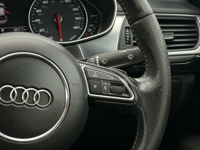 Audi A7 Black Edition White #43