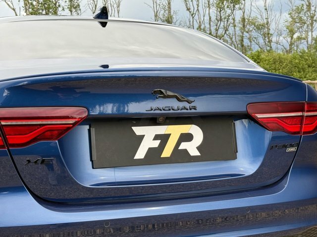 Jaguar XE 2.0 D200 S Grey #30