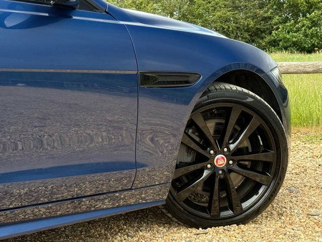 Jaguar XE 2.0 D200 S Grey #32