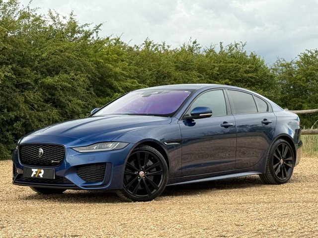 Jaguar XE 2.0 P300i R-dynamic Hse Saloon Awd Blue