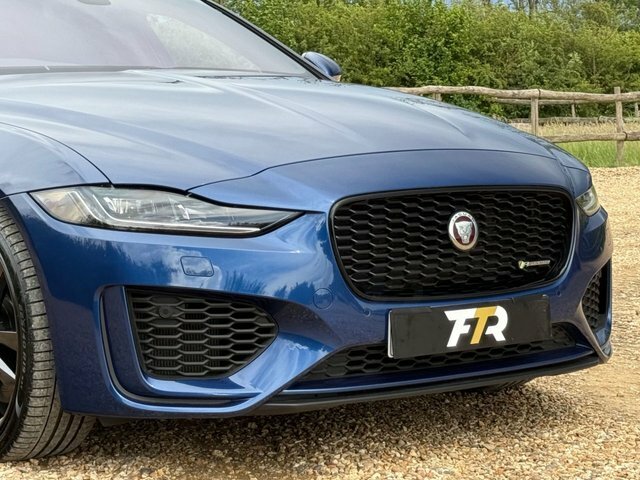 Jaguar XE 2.0 D200 S Grey #16