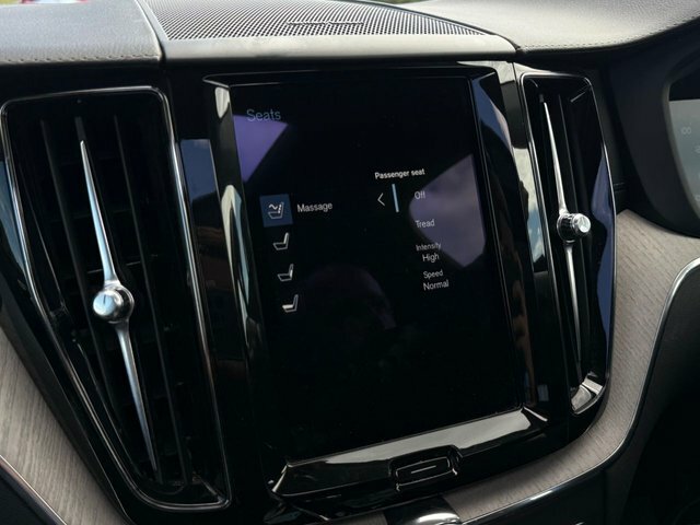 Volvo XC60 2.0H T8 Twin Engine Recharge 11.6Kwh Inscription P BT70HKZ Blue #5