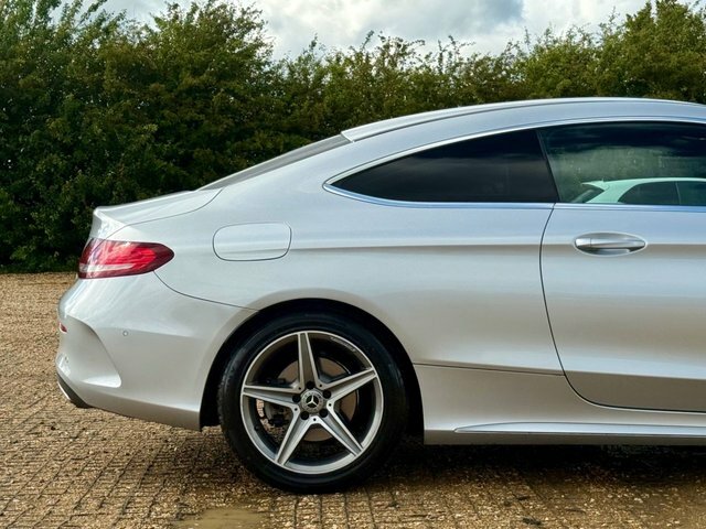 Mercedes-Benz C Class 2L Sport White #25