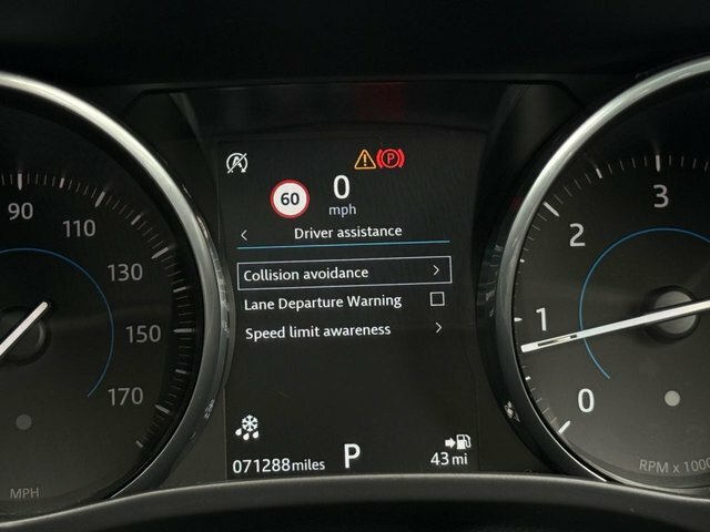 Jaguar F-Pace R-sport Black #79