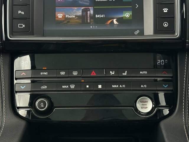 Jaguar F-Pace R-sport Black #58