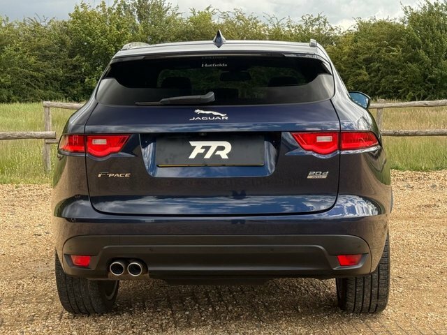 Jaguar F-Pace R-sport Black #26