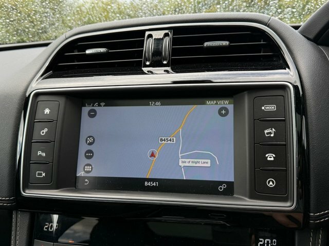 Jaguar F-Pace R-sport Black #72