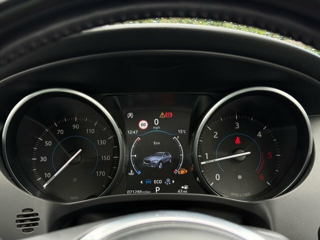 Jaguar F-Pace R-sport Black #76