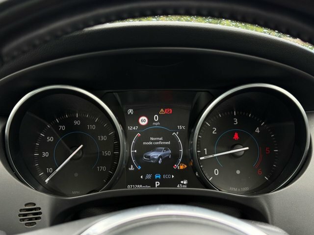 Jaguar F-Pace R-sport Black #75
