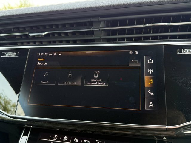 Audi Q8 55 Tfsi E Quattro Black Edition Tiptronic Black #72