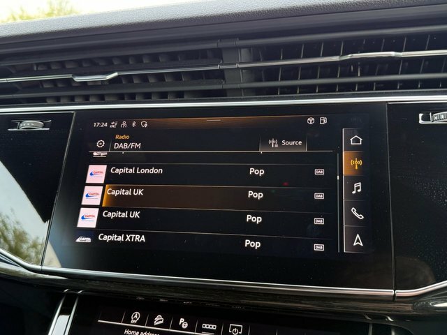 Audi Q8 55 Tfsi E Quattro Black Edition Tiptronic Black #70