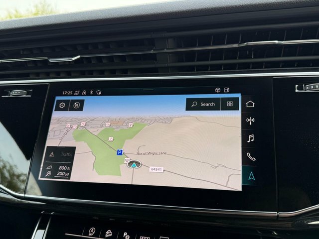 Audi Q8 55 Tfsi E Quattro Black Edition Tiptronic Black #74