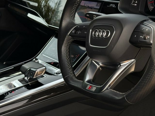 Audi Q8 55 Tfsi E Quattro Black Edition Tiptronic Black #57