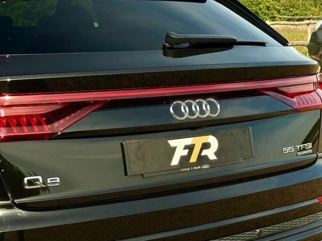 Audi Q8 55 Tfsi E Quattro Black Edition Tiptronic Black #24