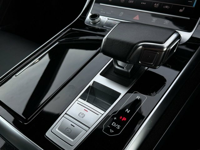 Audi Q8 55 Tfsi E Quattro Black Edition Tiptronic Black #59