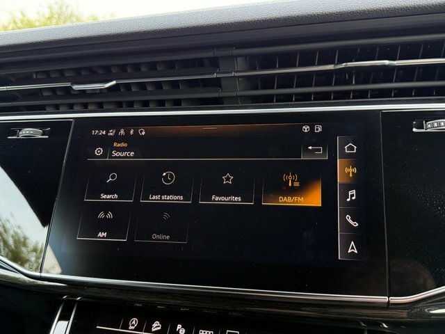 Audi Q8 55 Tfsi E Quattro Black Edition Tiptronic Black #71