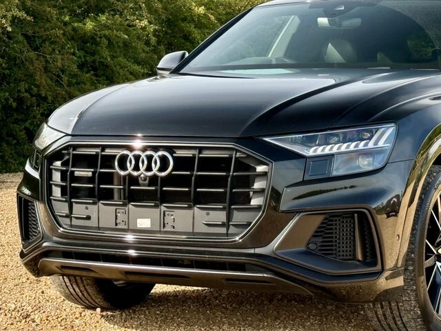 Audi Q8 55 Tfsi E Quattro Black Edition Tiptronic Black #17