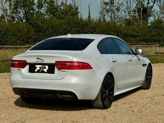 Jaguar XE 2.0I R-sport Saloon Euro 6 S S White #2