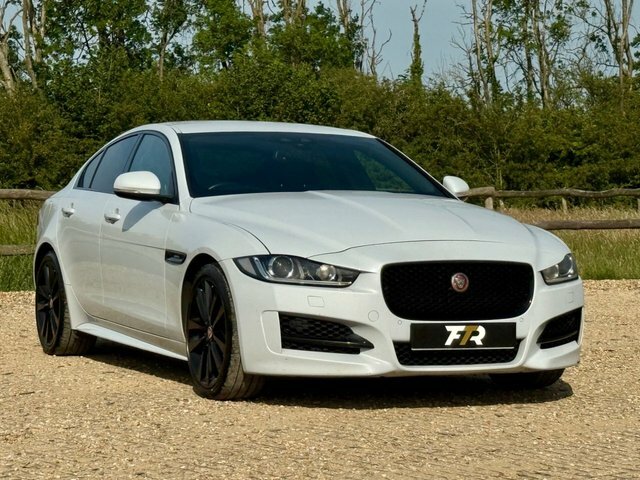 Jaguar XE 2.0I R-sport Saloon Euro 6 S S White #5