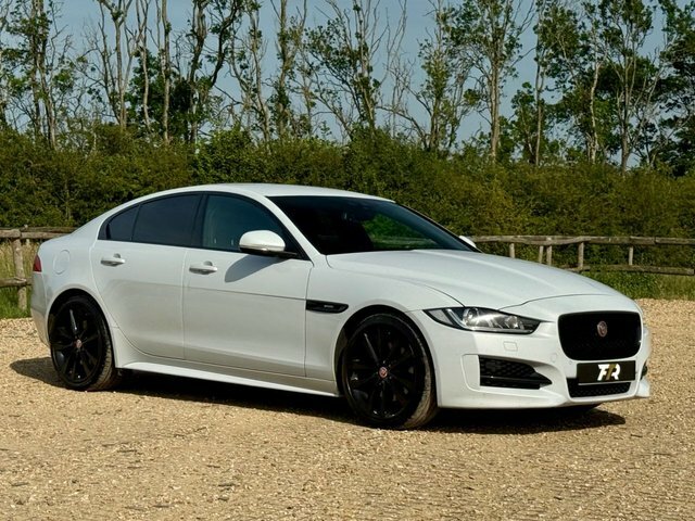 Jaguar XE 2.0 R-sport 198 Bhp Black #8