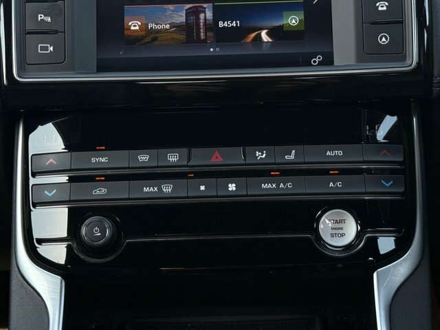 Jaguar XE 2.0 R-sport 198 Bhp Black #43