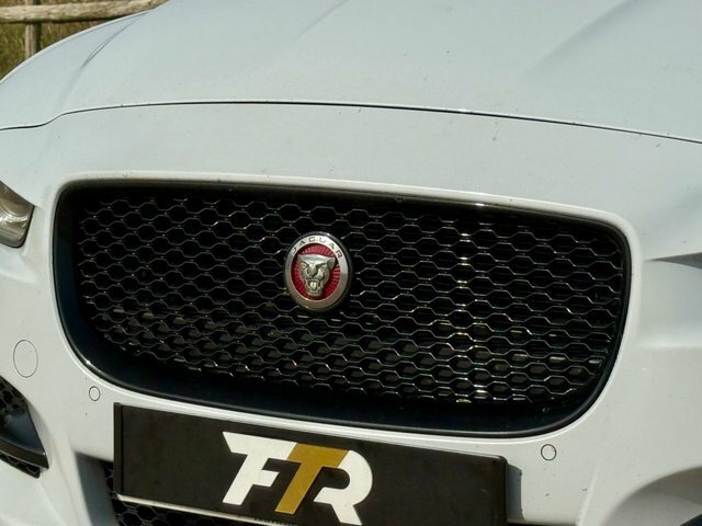 Jaguar XE 2.0 R-sport 198 Bhp Black #15