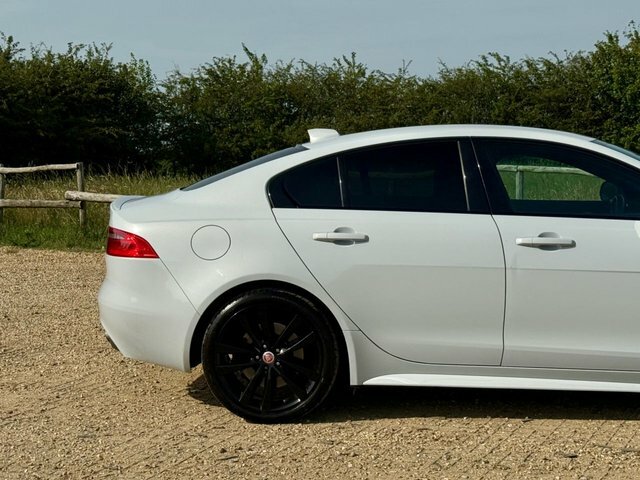 Jaguar XE 2.0 R-sport 198 Bhp Black #22