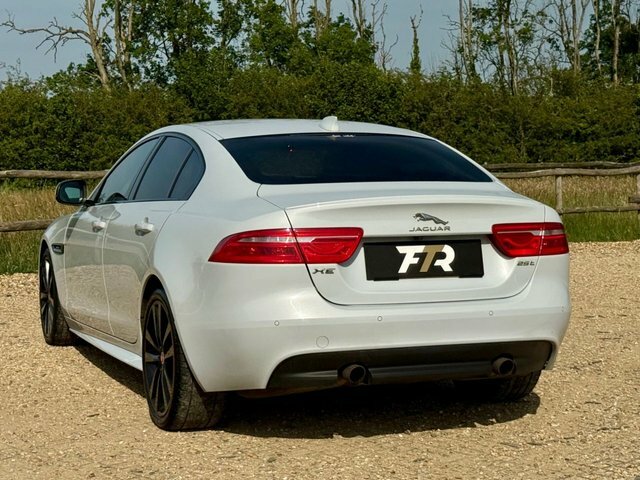 Jaguar XE 2.0 R-sport 198 Bhp Black #17