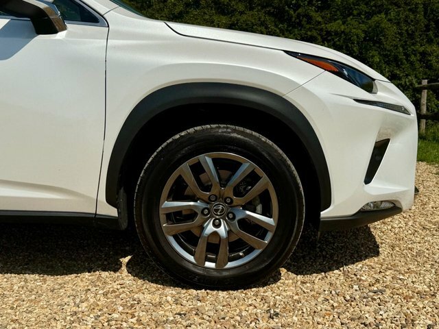 Lexus NX 2.5 300H Luxury Suv Hybrid E-cvt 4Wd Eu White #2