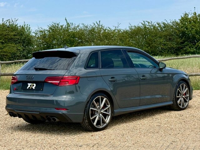 Audi S3 Saloon Black Edition 2.0 Tfsi Quattro 310 Ps S Tro White #18