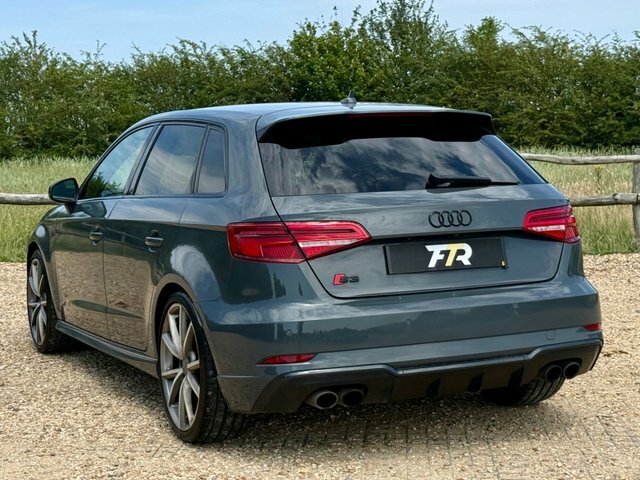 Audi S3 Saloon Black Edition 2.0 Tfsi Quattro 310 Ps S Tro White #19