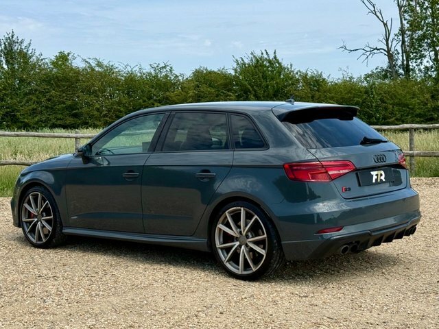 Audi S3 2.0 Tfsi Black Edition Sportback S Tron Black #2