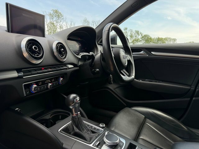 Audi S3 Saloon Black Edition 2.0 Tfsi Quattro 310 Ps S Tro White #39