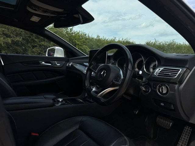 Mercedes-Benz CLS Cls220 Bluetec Amg Line Premium Plus Black #43