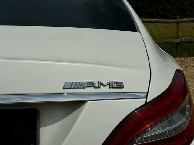Mercedes-Benz CLS Cls220 Bluetec Amg Line Premium Plus Black #25