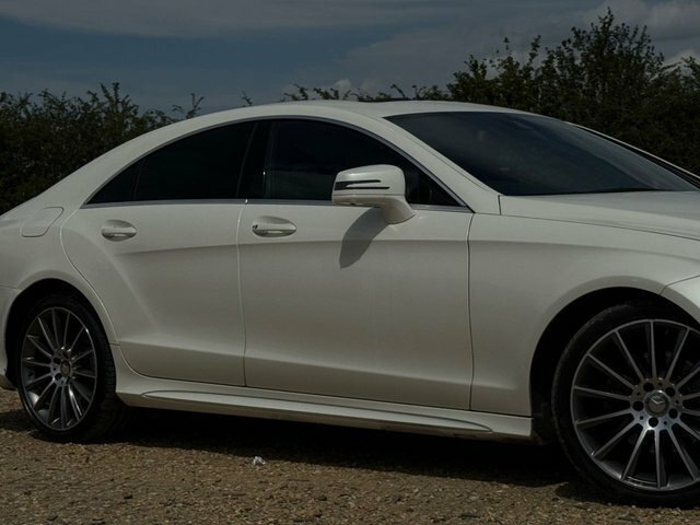 Mercedes-Benz CLS Cls220 Bluetec Amg Line Premium Plus Black #29