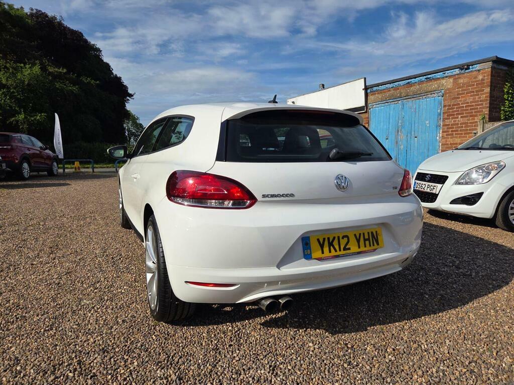 Volkswagen Scirocco 1.4 Tsi Dsg Euro 5 White #4