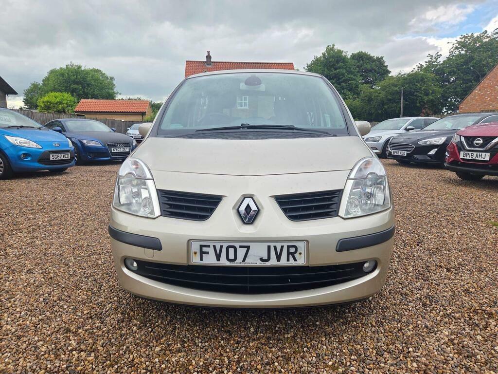 Renault Modus 1.6 16V Privilege Hatchback Gold #2